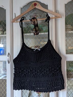 Zara S Black Crochet 🌞🖤 Feminine Tie-Shoulder Camisole Top